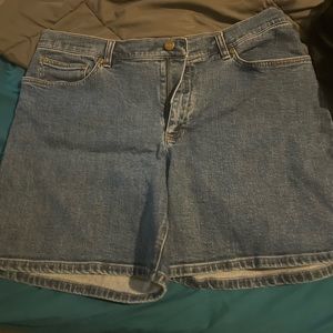 Jean shorts!